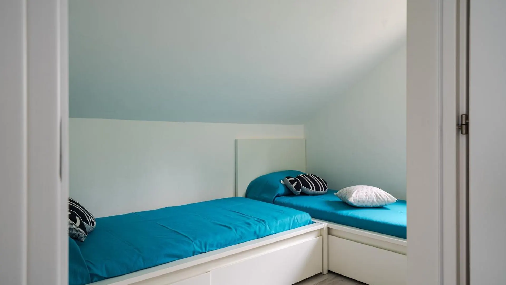 La Goccia Sul Mare Apartment Letojanni