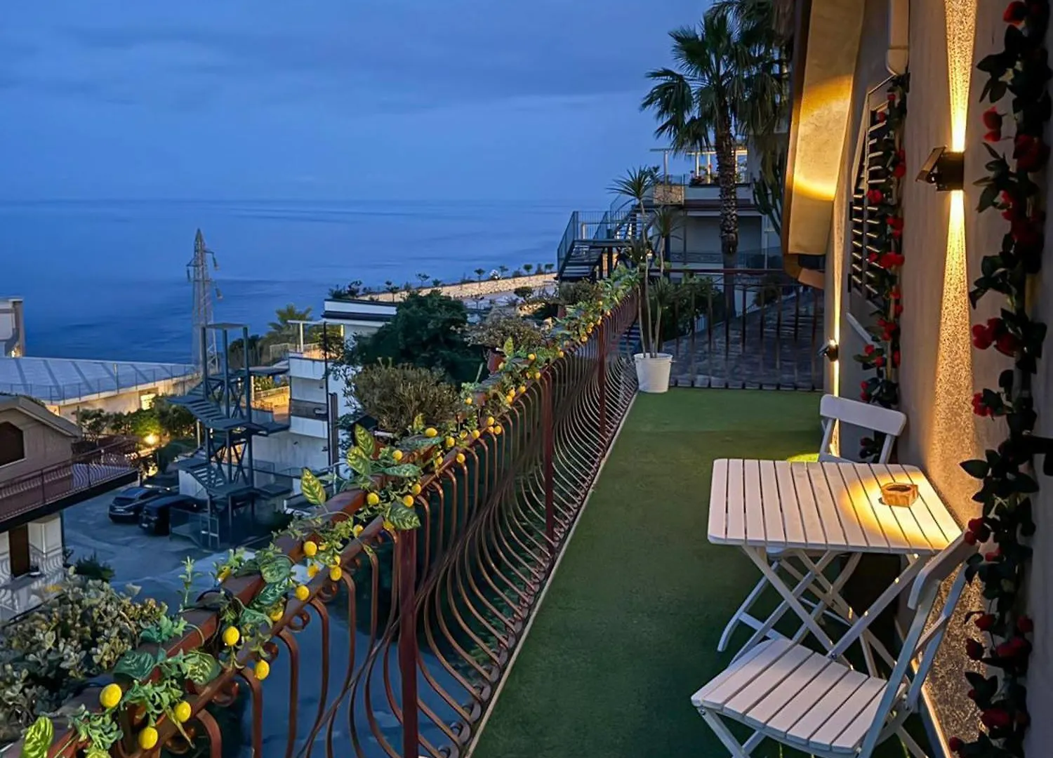La Goccia Sul Mare Apartment Letojanni